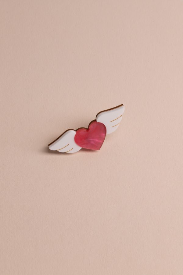 ergi-pin-heart-with-wings-pink-white Брошка Winged Heart (Pink-White)