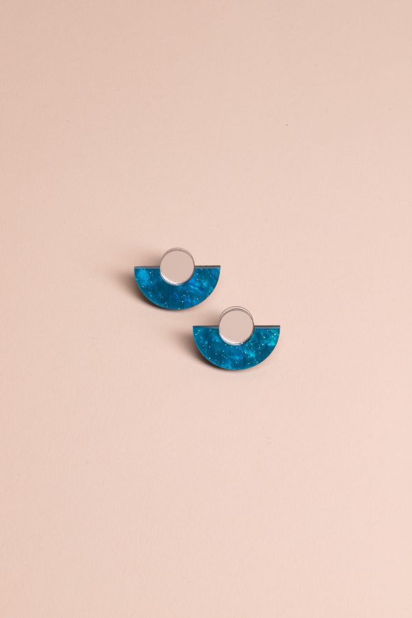 ergi-earrings-parabola-blue-silver-1 Обеци Parabola Blue Marble & Silver Mirror
