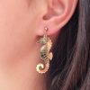 ergi-earrings-seahorse-gold-on-ear-1 Обеци Seahorse Gold